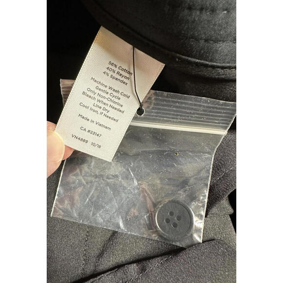 Talbots Hampshire Ankle Pants Womens 2 Petite Straight Leg Career Black NWT - Picture 8 of 8